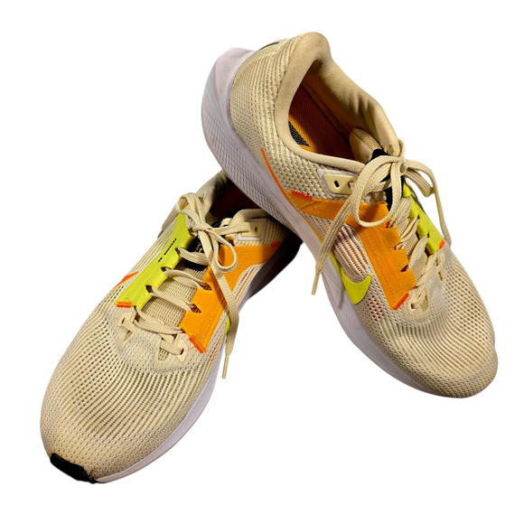 Nike Pegasus 40 Running Shoes Men’s Size 11 Marathon 5K Coconut Milk Volt Lime - Picture 2 of 11